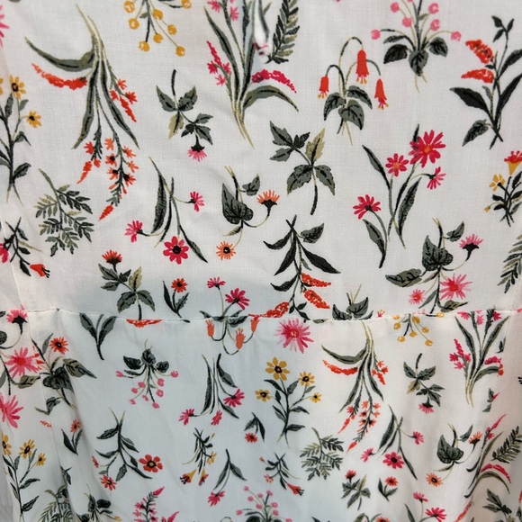Old Navy Cream Maxi Dress with Orange, Yellow & Green Floral Print.  Size M - Picture 3 of 9